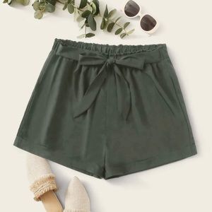 Olive green front belted shorts